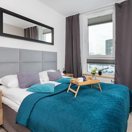 Solvo Apartment With Balcony & Parking Gdansk Przymorze By Noclegi Renters Extérieur photo